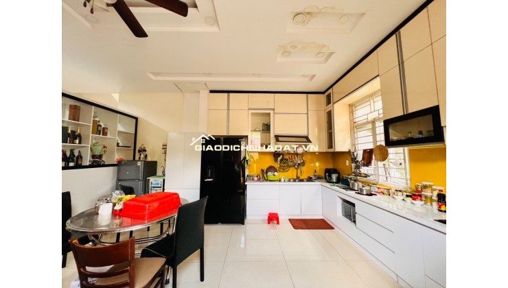 Bán Nhà MẶT TIỀN Nguyễn Ảnh Thủ Q.12: 280m2, 8m Mặt Tiền, 4 Tầng, Sổ Hồng - Giá 27 Tỷ